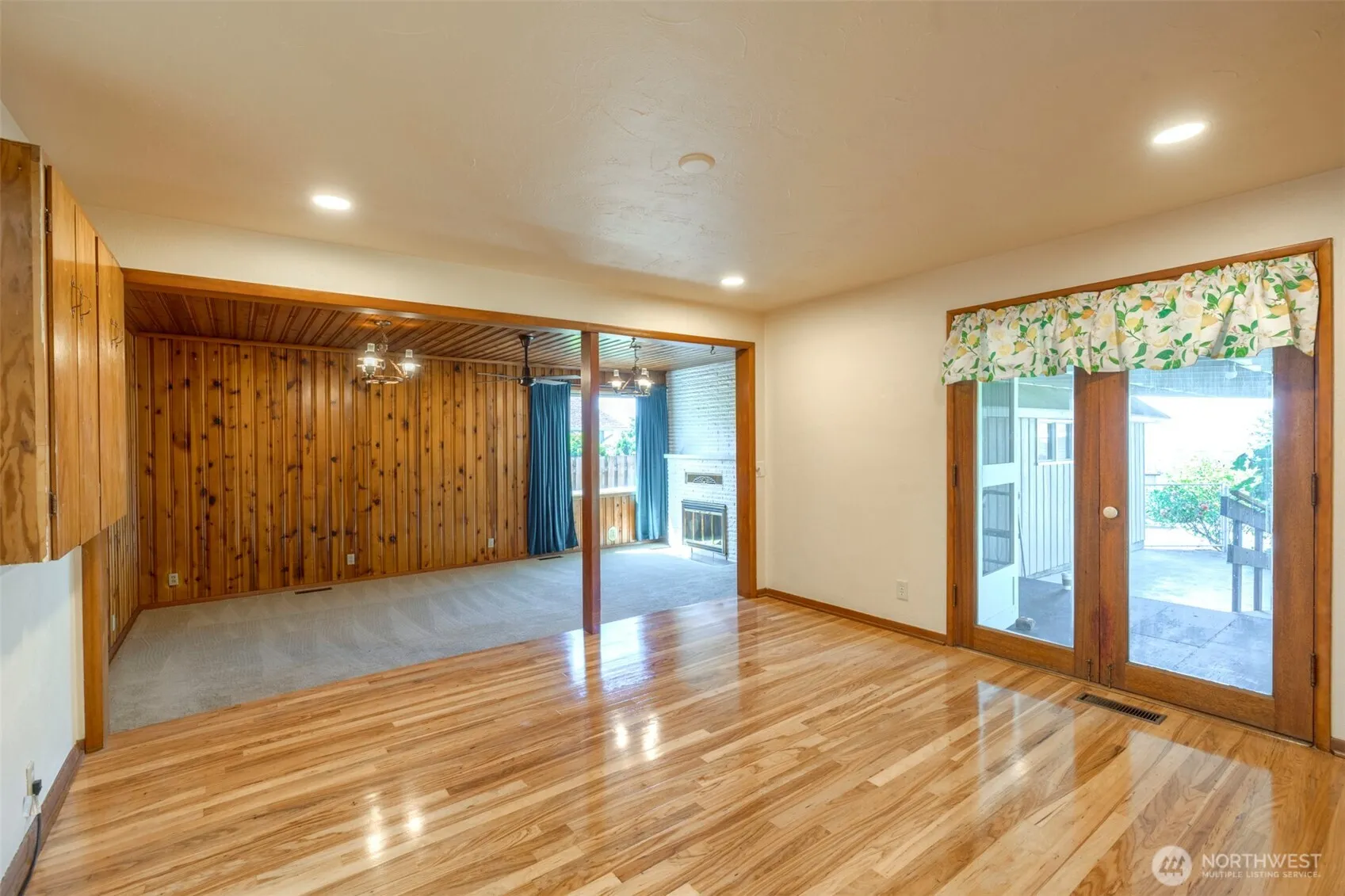Property photo for 3303 E 11th Street, Vancouver photo 5