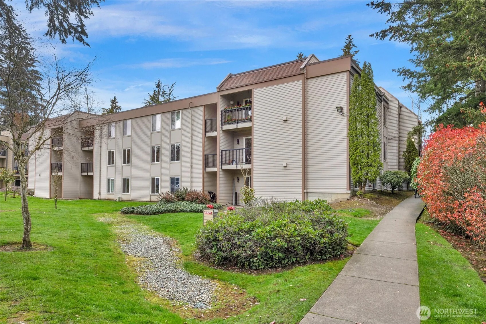 14630 Ne 32nd Street #f14, Bellevue