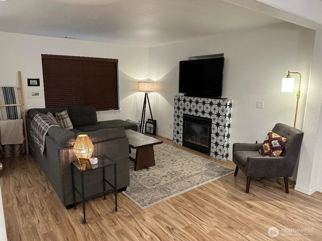 Property photo for 5513 Balustrade Boulevard Se, Lacey photo 2