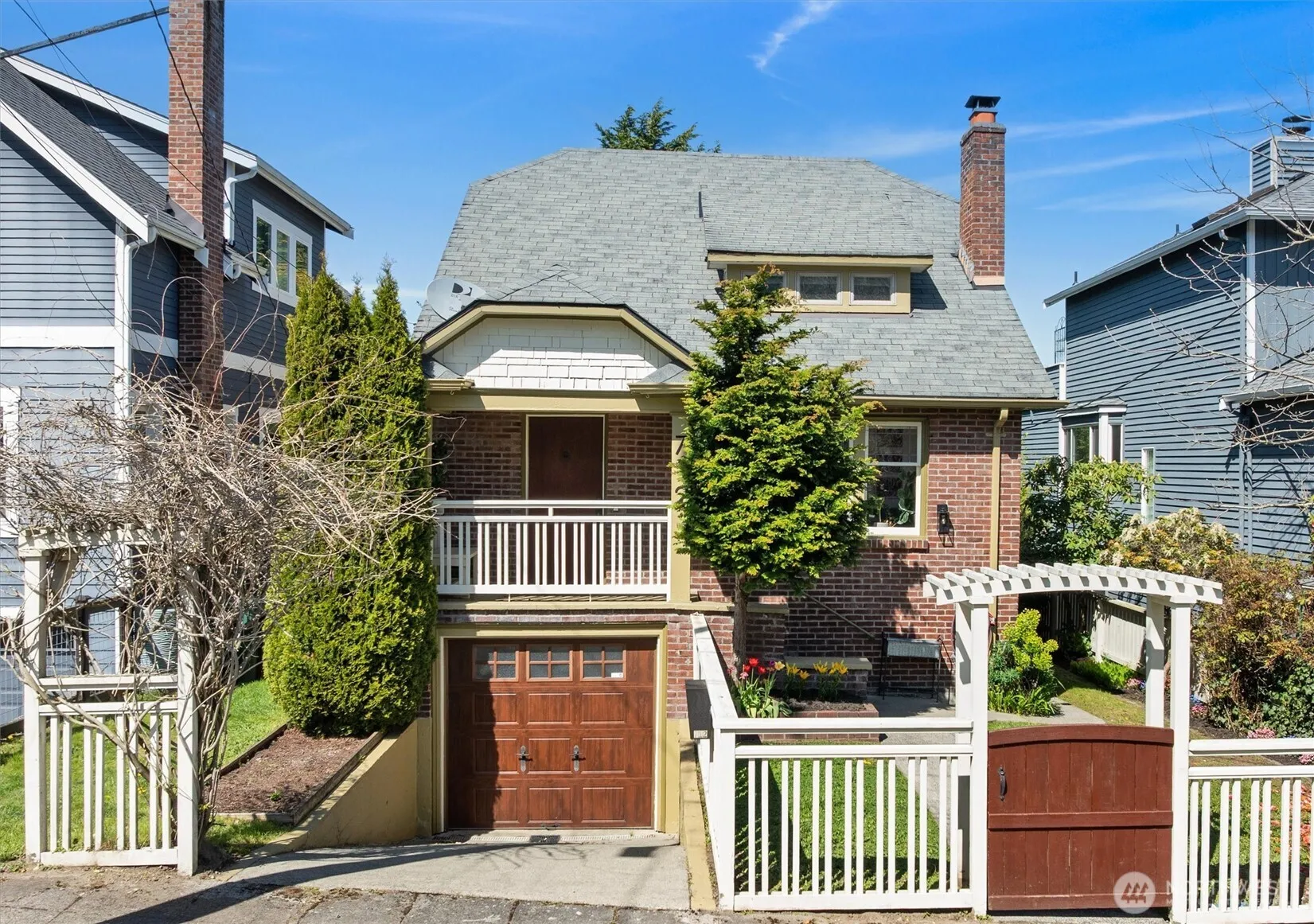 Property photo for 712 N 64th Street, Seattle