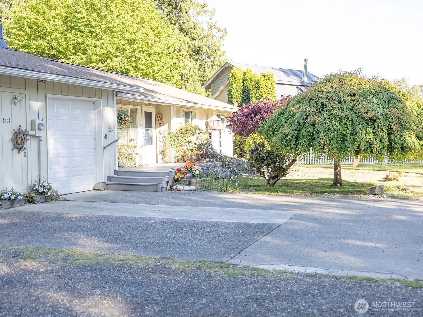4334 Skyline Drive, Blaine