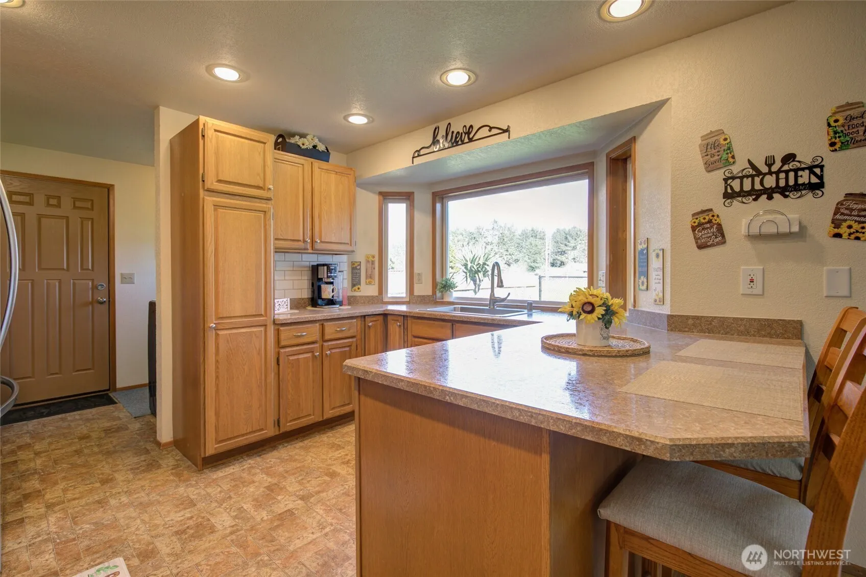 Property photo for 192 Canal Drive Ne #lp, Ocean Shores photo 5