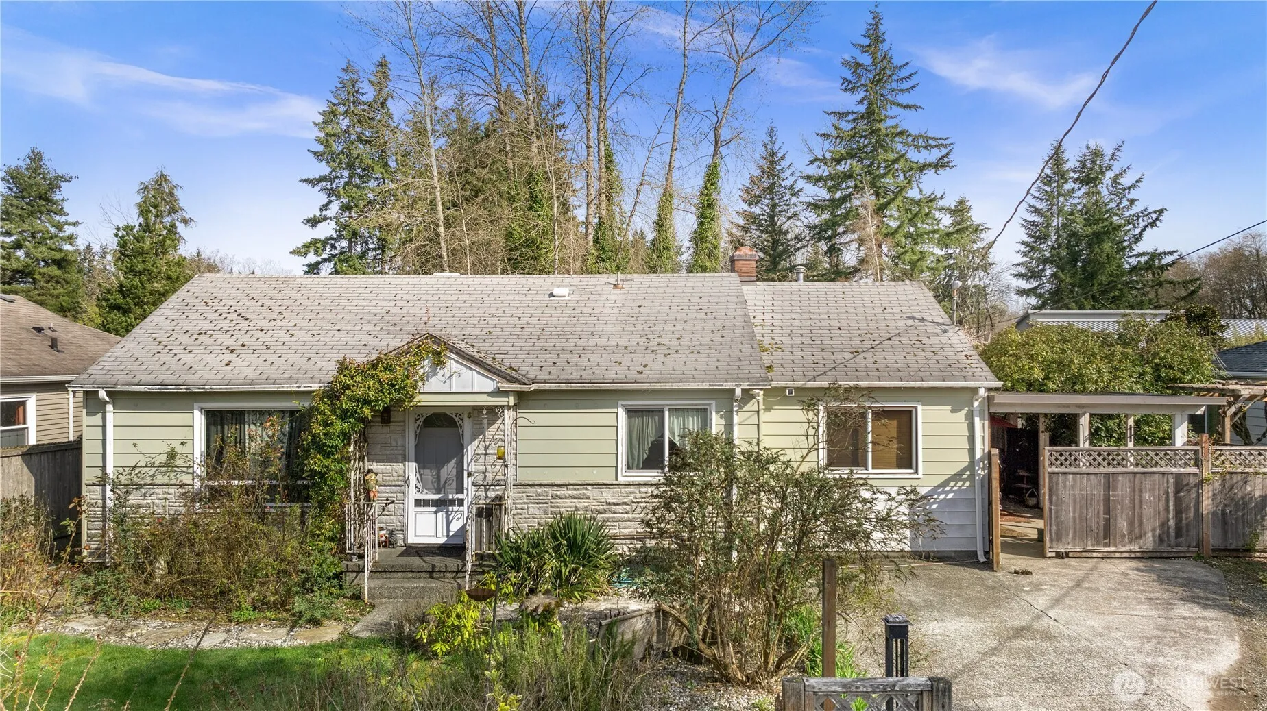 Property photo for 1500 Ethridge Avenue Ne, Olympia