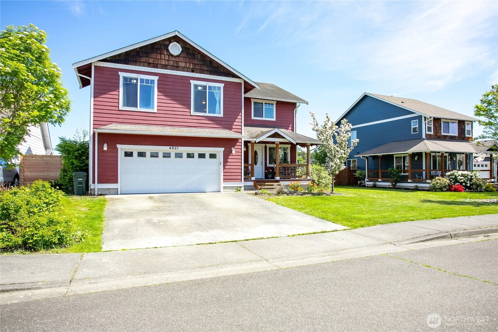 4821 Outrigger Loop, Blaine