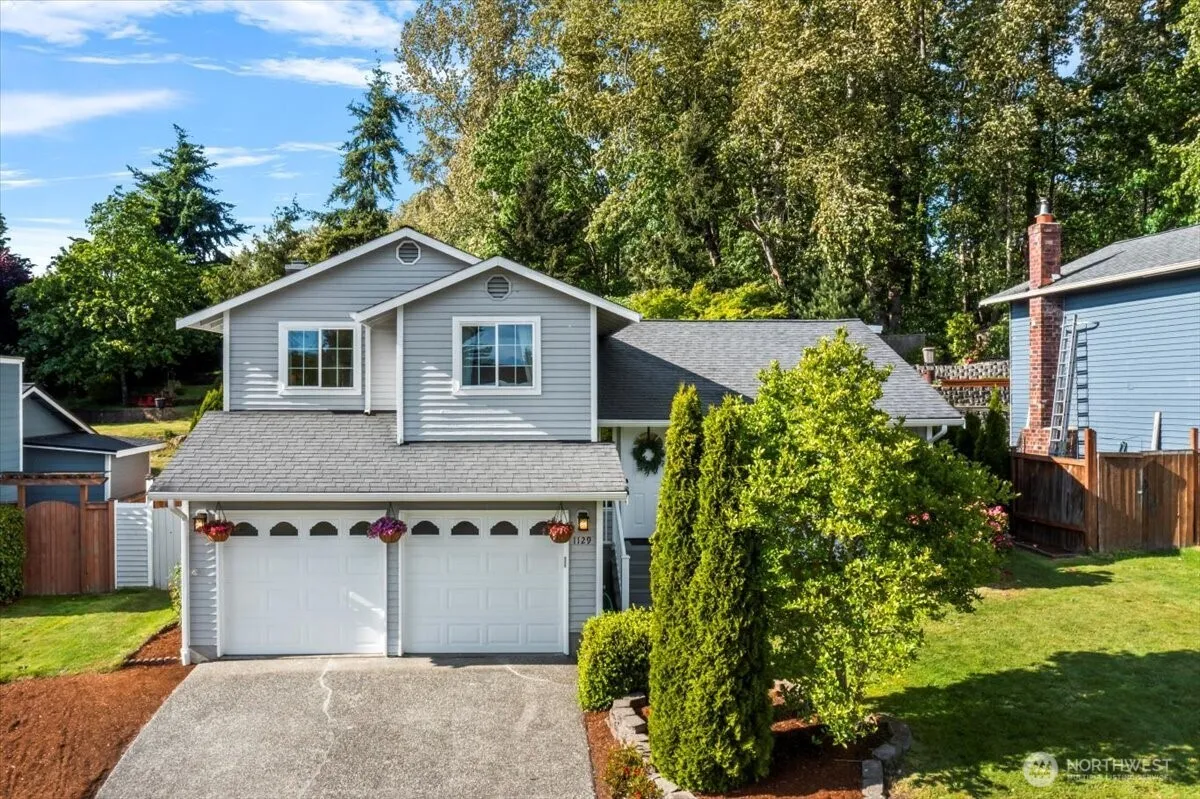 Property photo for 1129 235th Place Sw, Bothell