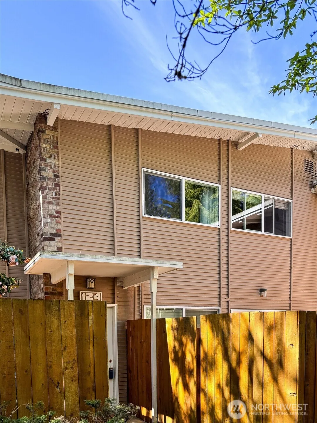 12242 Se 59th Street #124, Bellevue