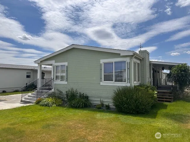 Property photo for 2240 W Broadway Avenue ##220, Moses Lake