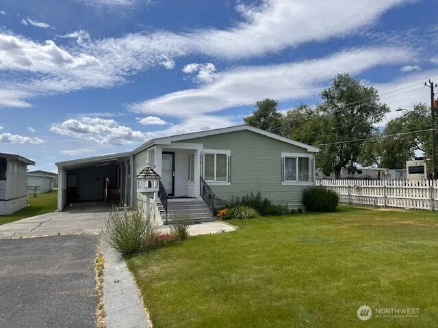 Property photo for 2240 W Broadway Avenue ##220, Moses Lake photo 2