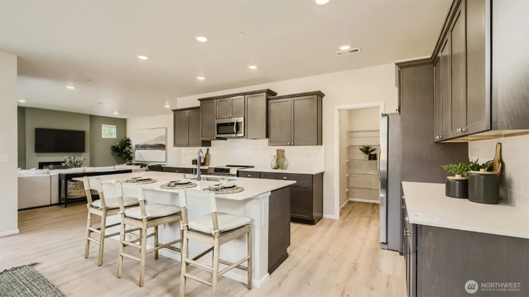 Property photo for 3353 Sw Pier Lane #4135, Port Orchard photo 4