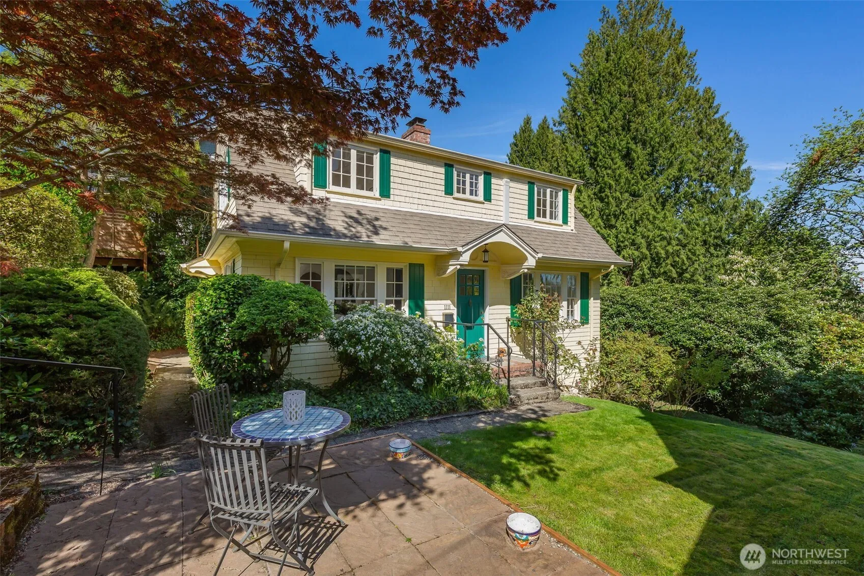 Property photo for 1111 38th Avenue, Seattle photo 4