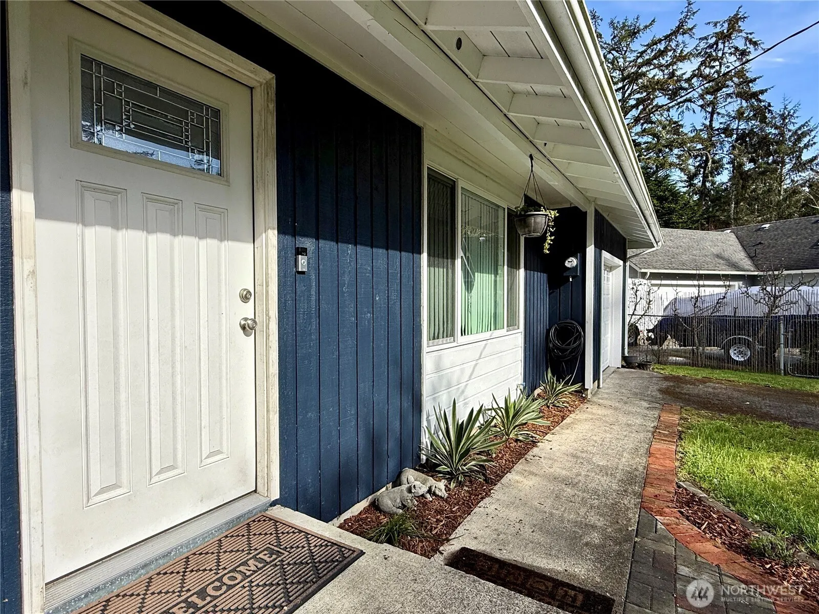 Property photo for 844 Chaco Court Se, Ocean Shores photo 2