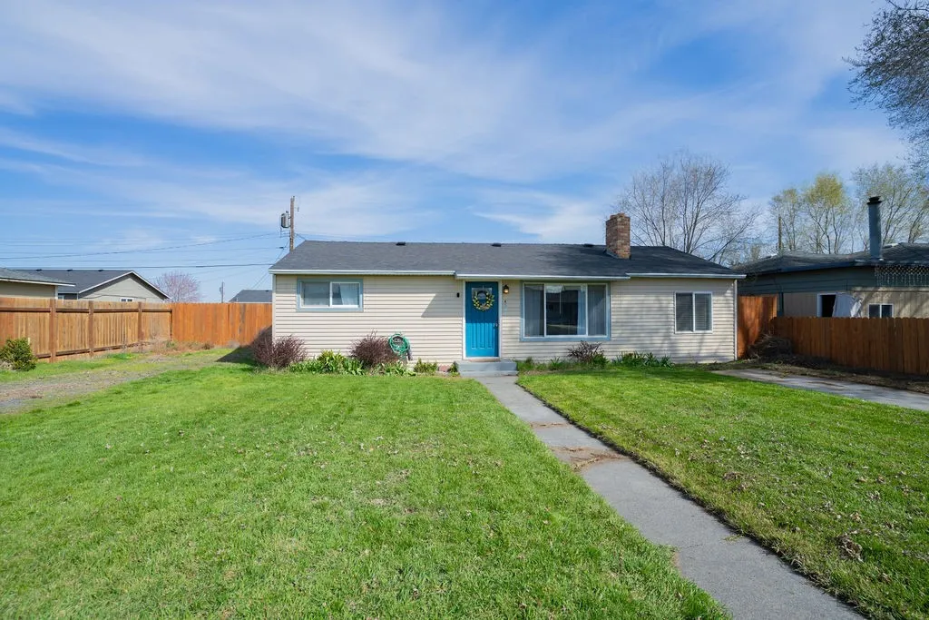 Property photo for 4311 Sun Drive, Moses Lake