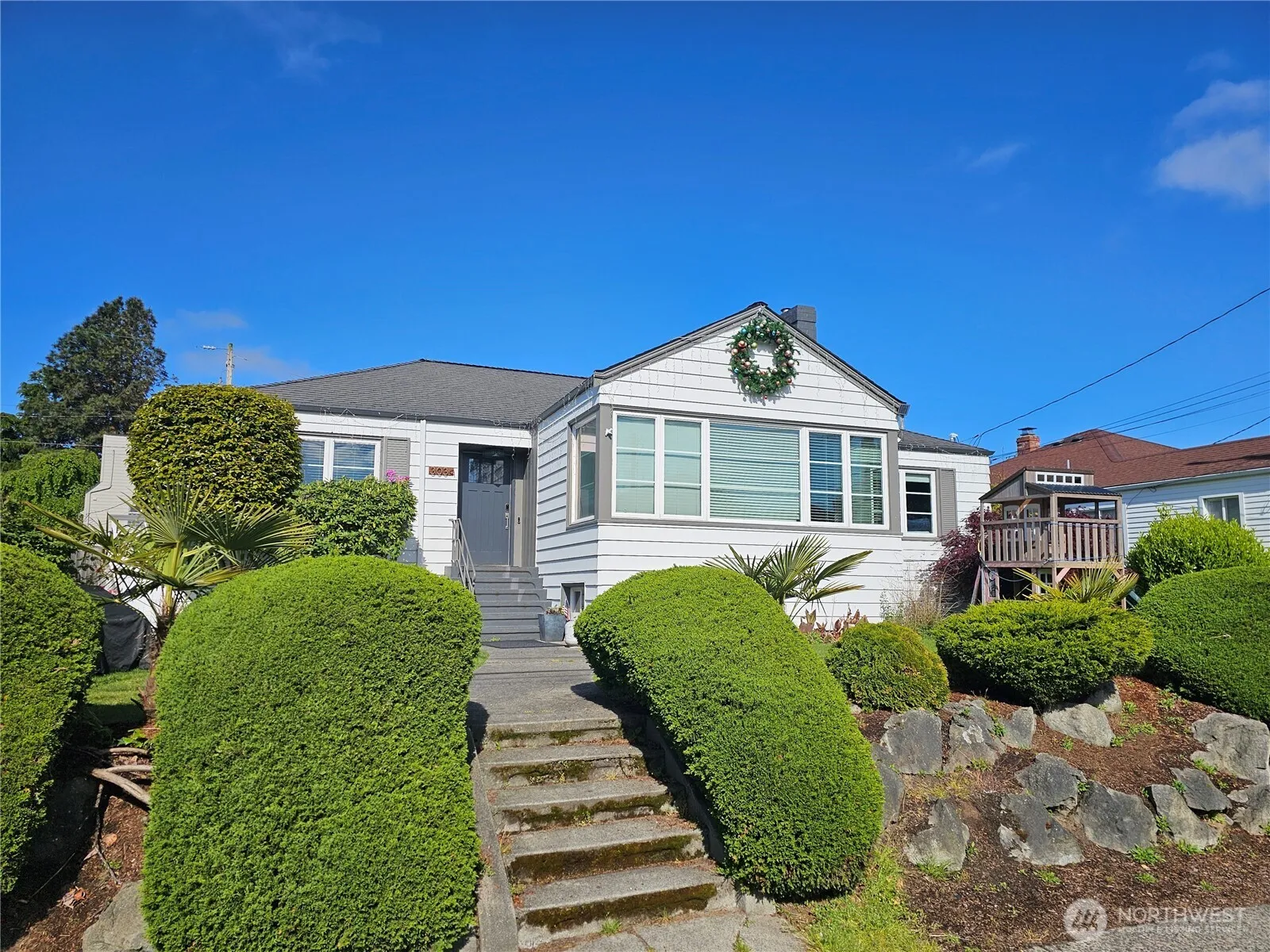 3039 63rd Avenue Sw, Seattle