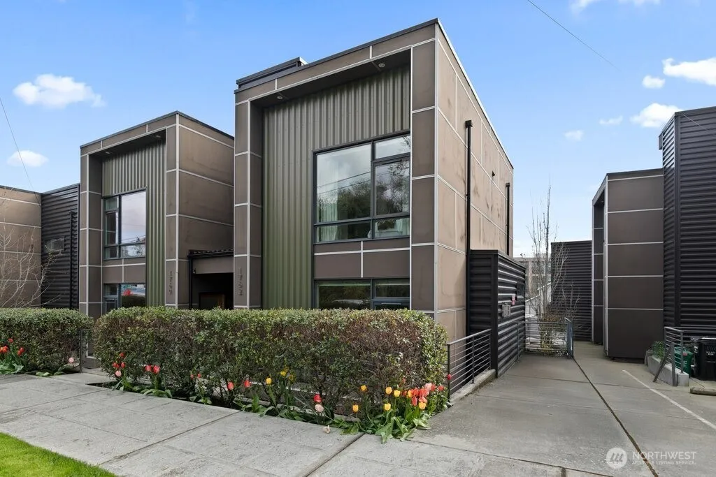 Property photo for 1762 Valentine Place S, Seattle