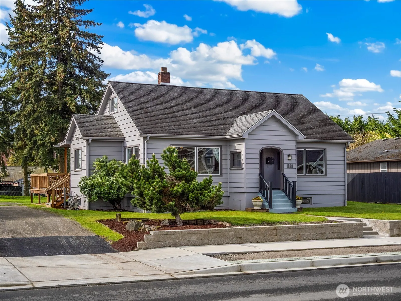 1020 E 64th Street, Tacoma