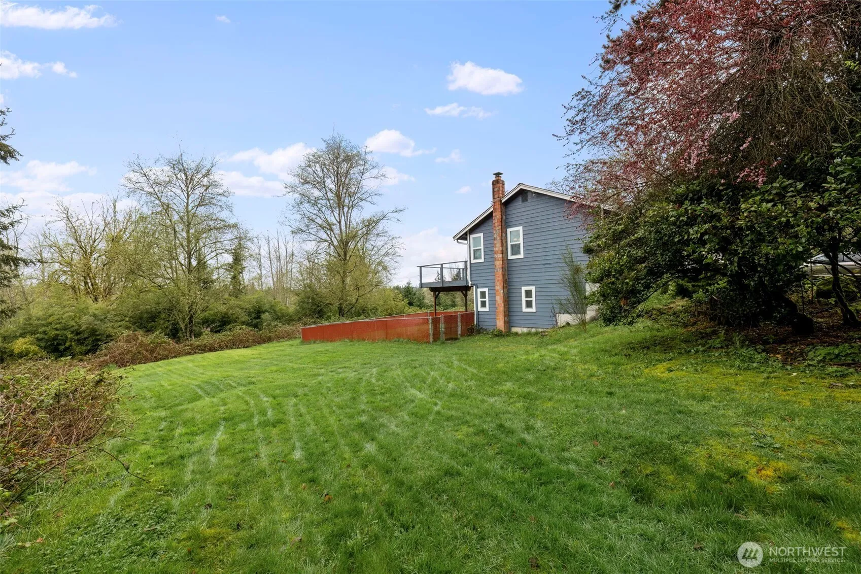 Property photo for 9365 Central Valley Road Ne, Bremerton photo 5