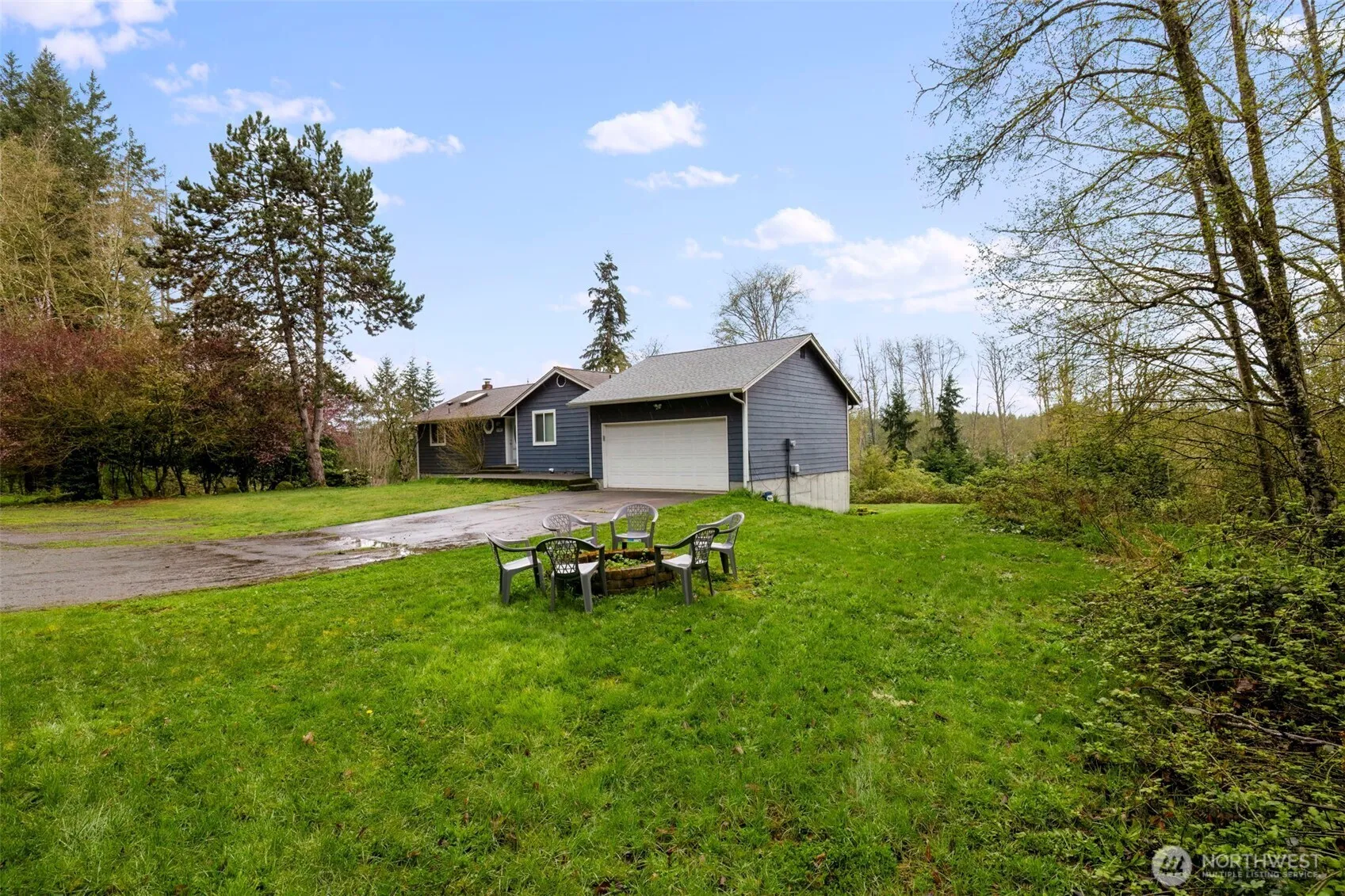 Property photo for 9365 Central Valley Road Ne, Bremerton photo 3