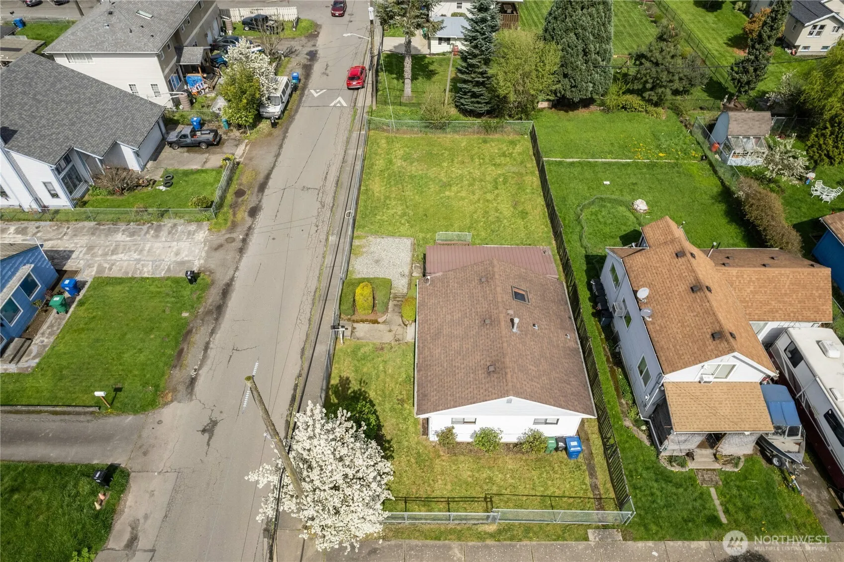 Property photo for 8820 5th Avenue S, Seattle photo 4