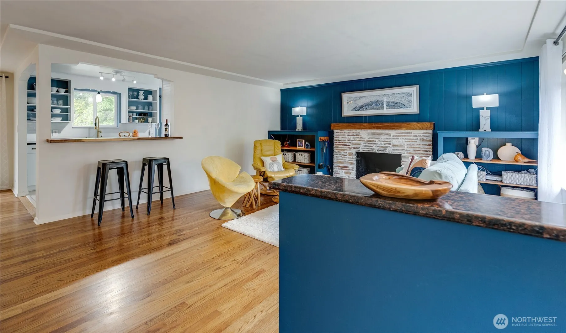Property photo for 12021 5th Avenue Ne, Seattle photo 5