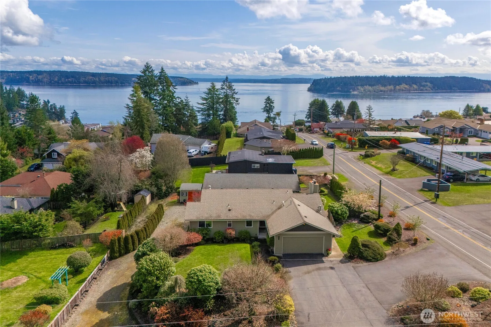 7201 Stanich Avenue, Gig Harbor
