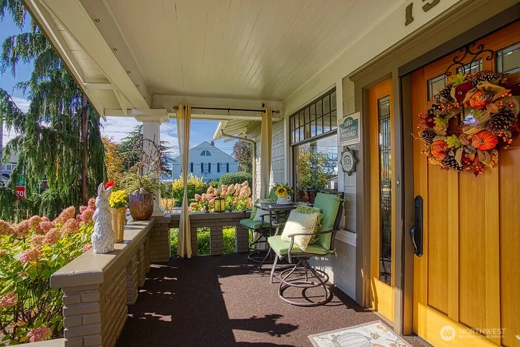 Property photo for 1305 10th Street, Everett photo 3