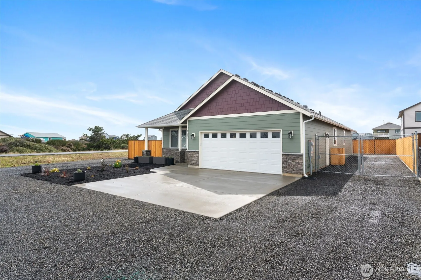 Property photo for 460 N Portal Loop Sw, Ocean Shores photo 4