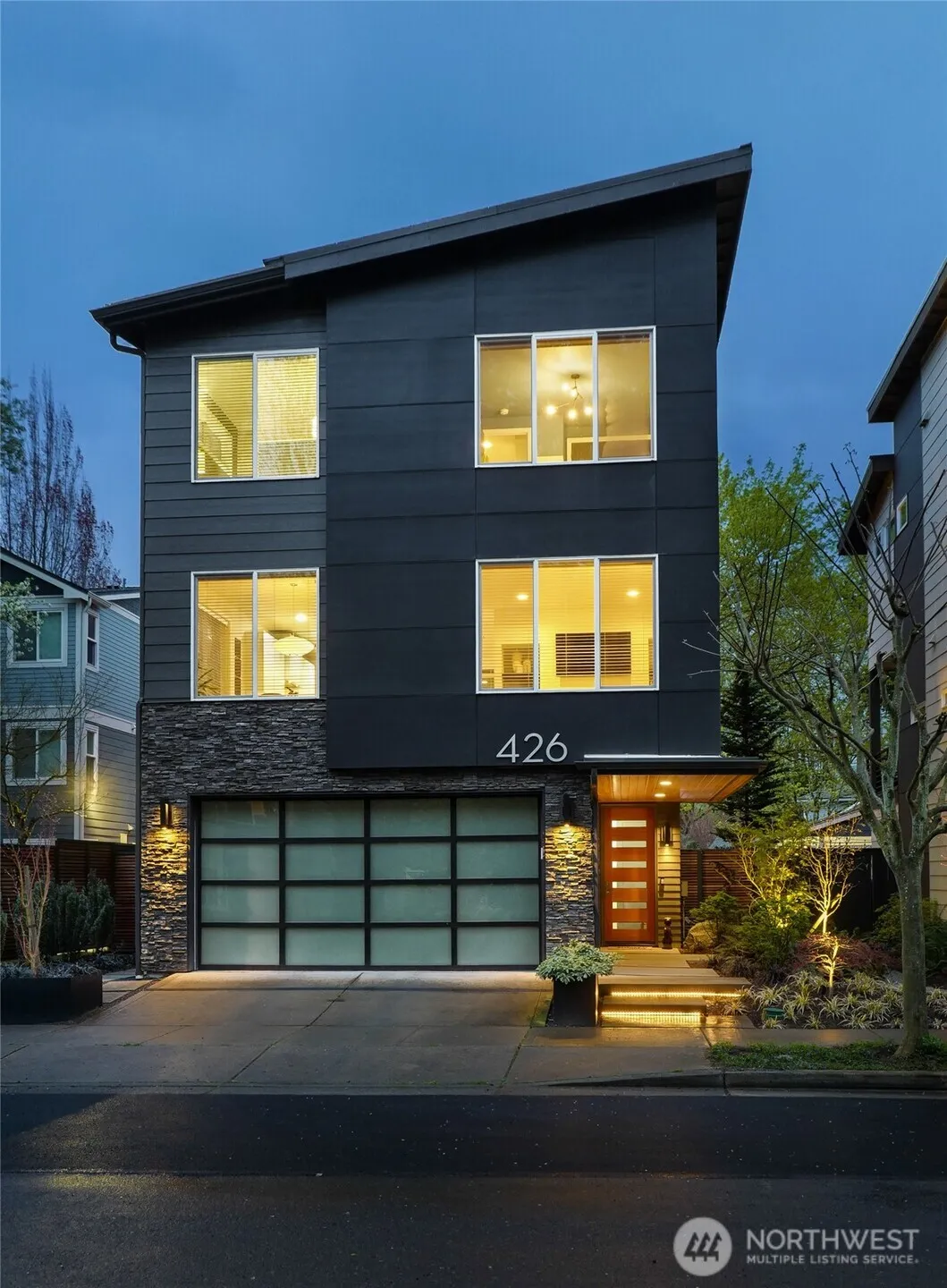 426 3rd Court Nw, Issaquah