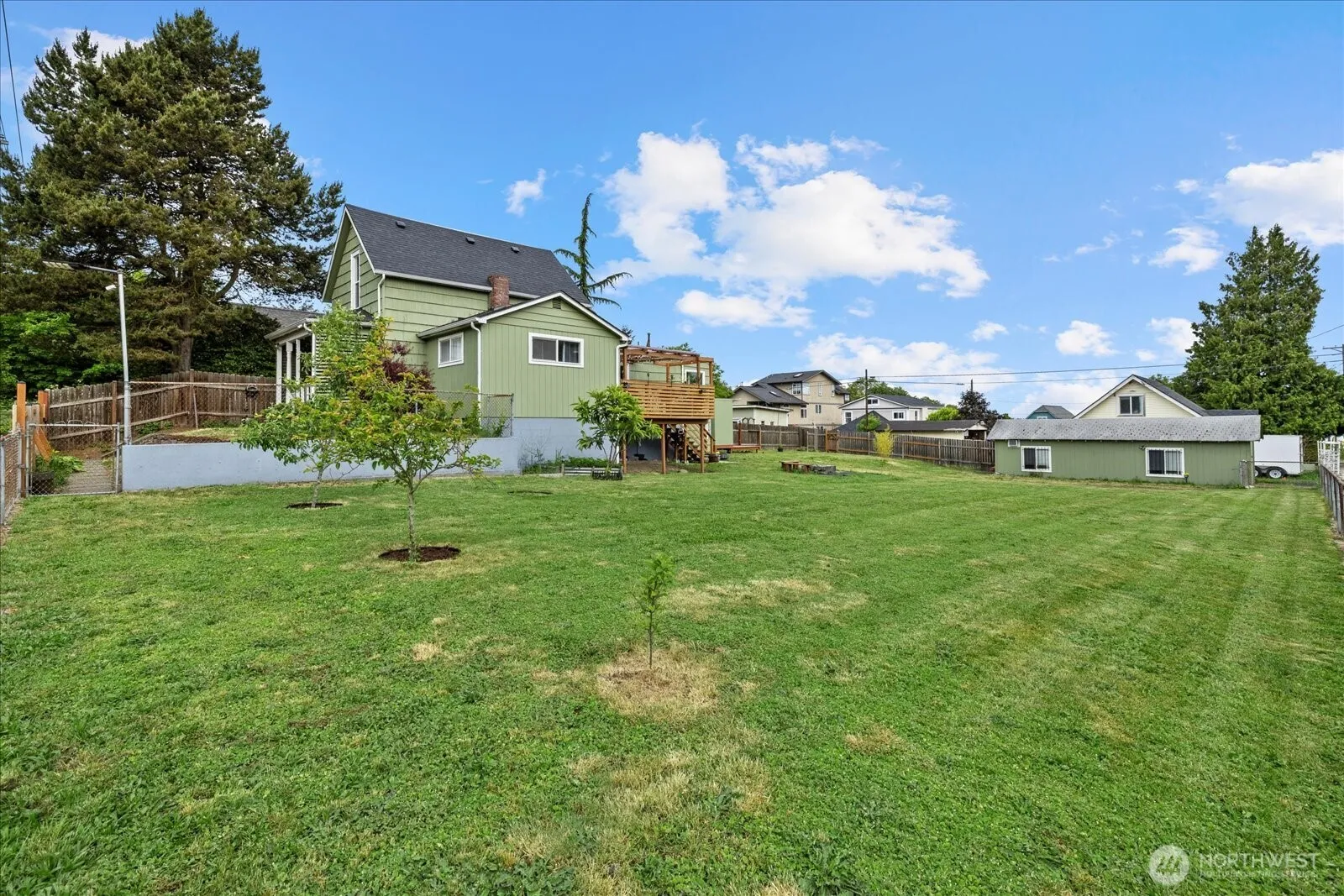 Property photo for 121 E Harrison Street, Tacoma photo 4