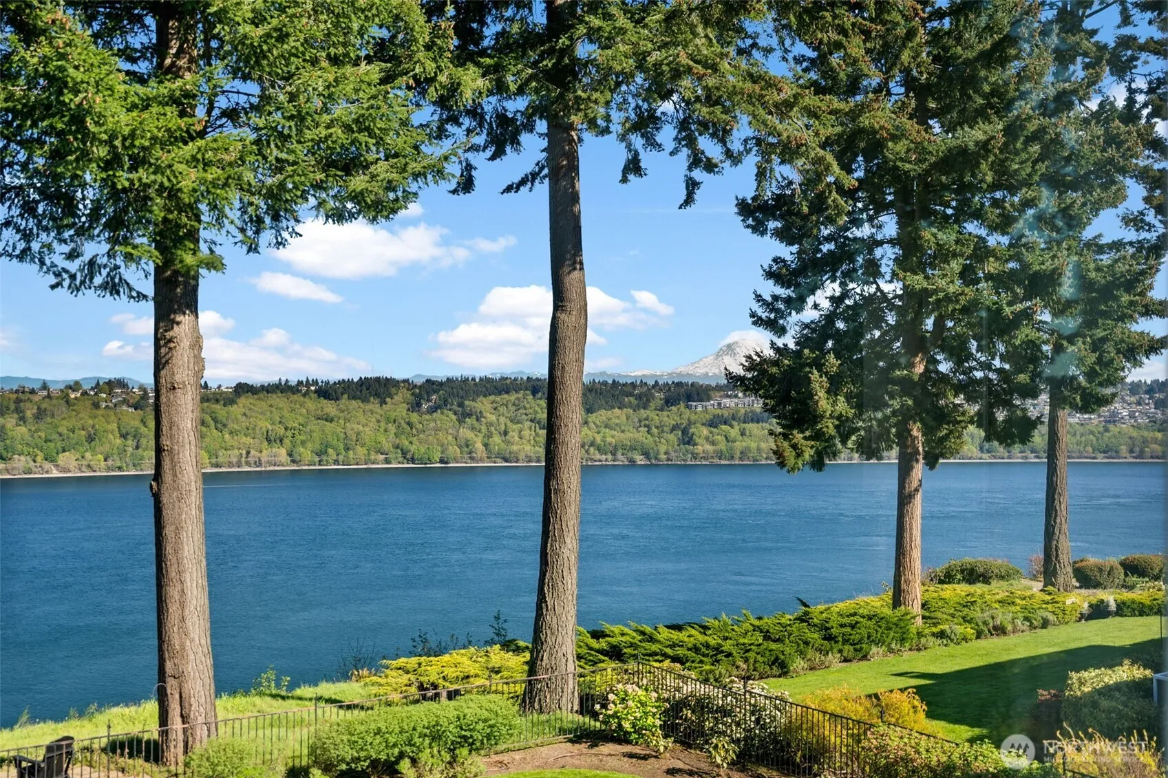 3307 9th Avenue Ct Nw, Gig Harbor