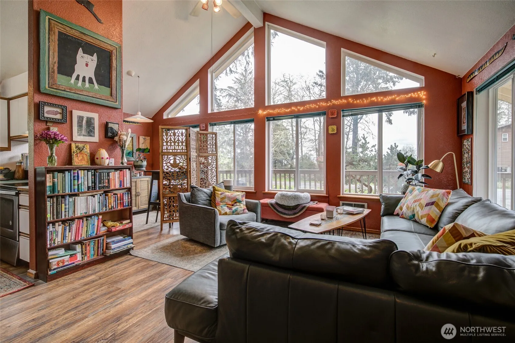 Property photo for 825 Duck Lake Drive Ne, Ocean Shores photo 4
