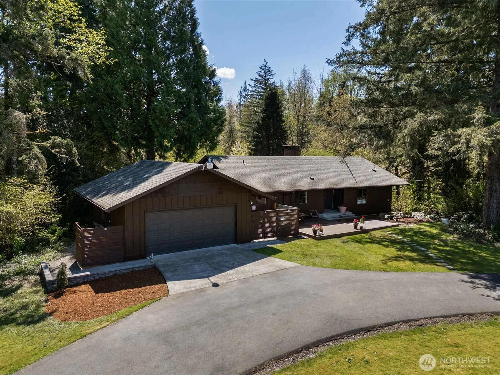 Property photo for 4749 Pleasant Glade Road Ne, Olympia photo 5