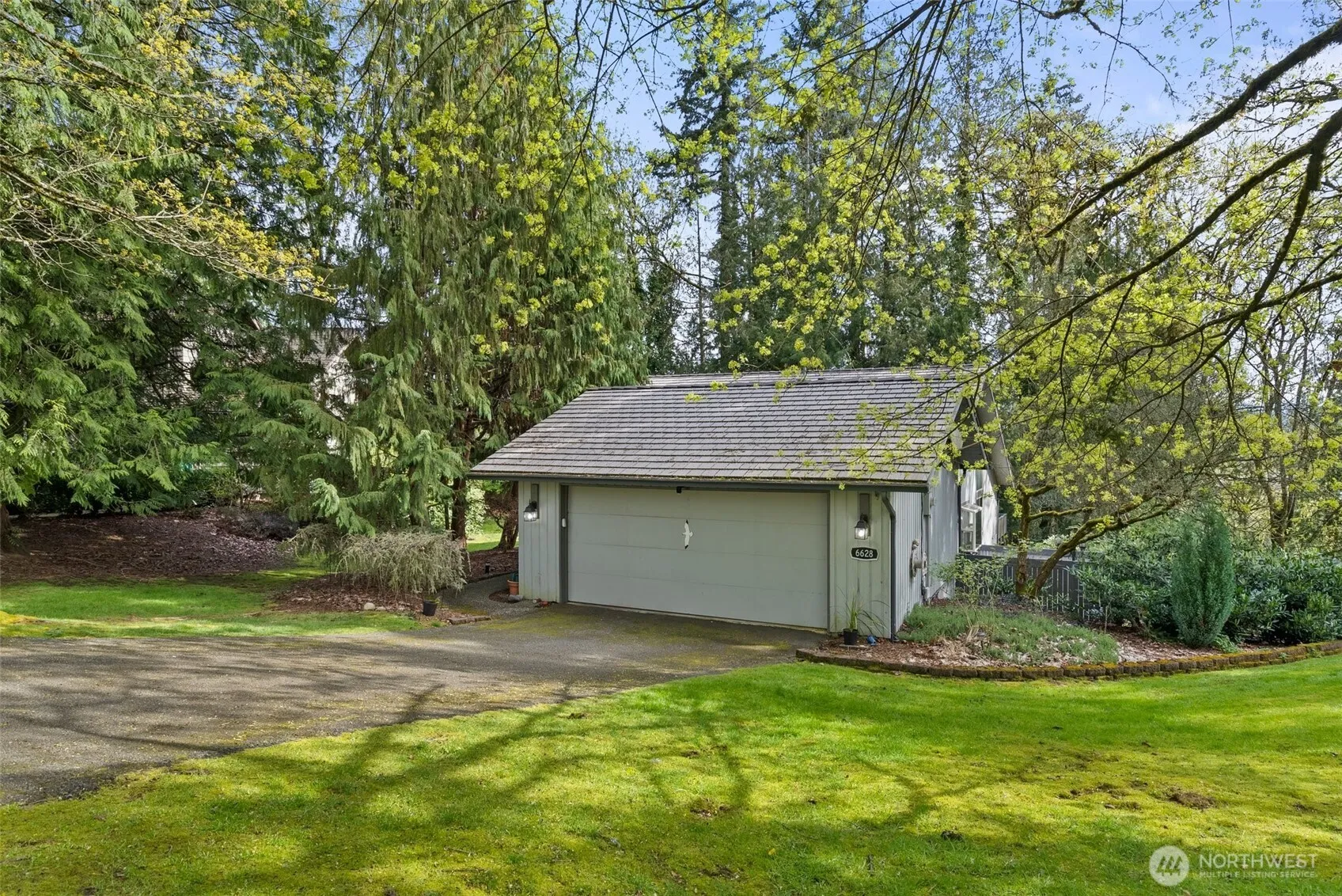 6628 159th Avenue Ne, Redmond