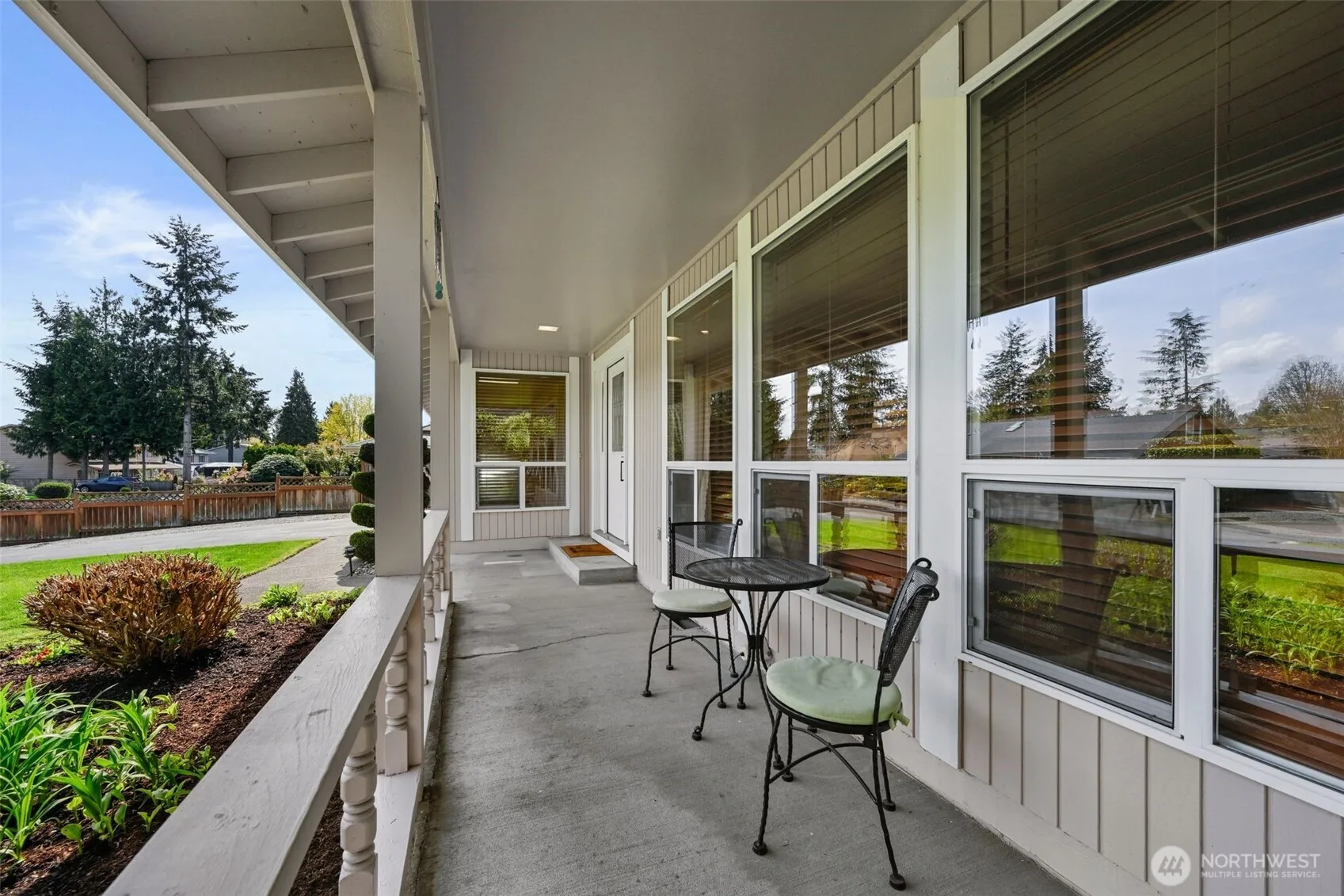 Property photo for 7406 90th Avenue Sw, Lakewood photo 2