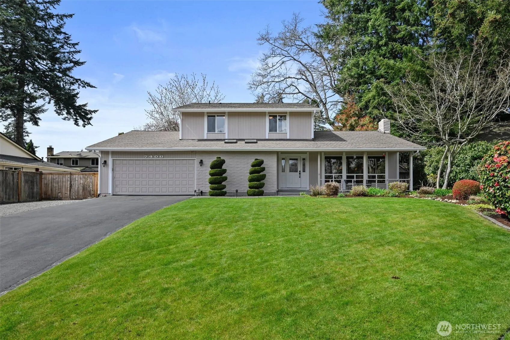 Property photo for 7406 90th Avenue Sw, Lakewood