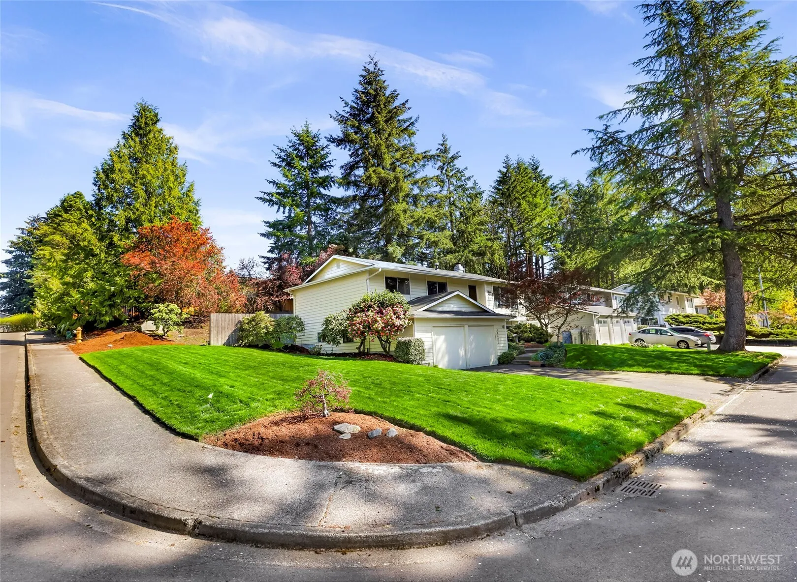 Property photo for 18402 127th Avenue Se, Renton photo 4