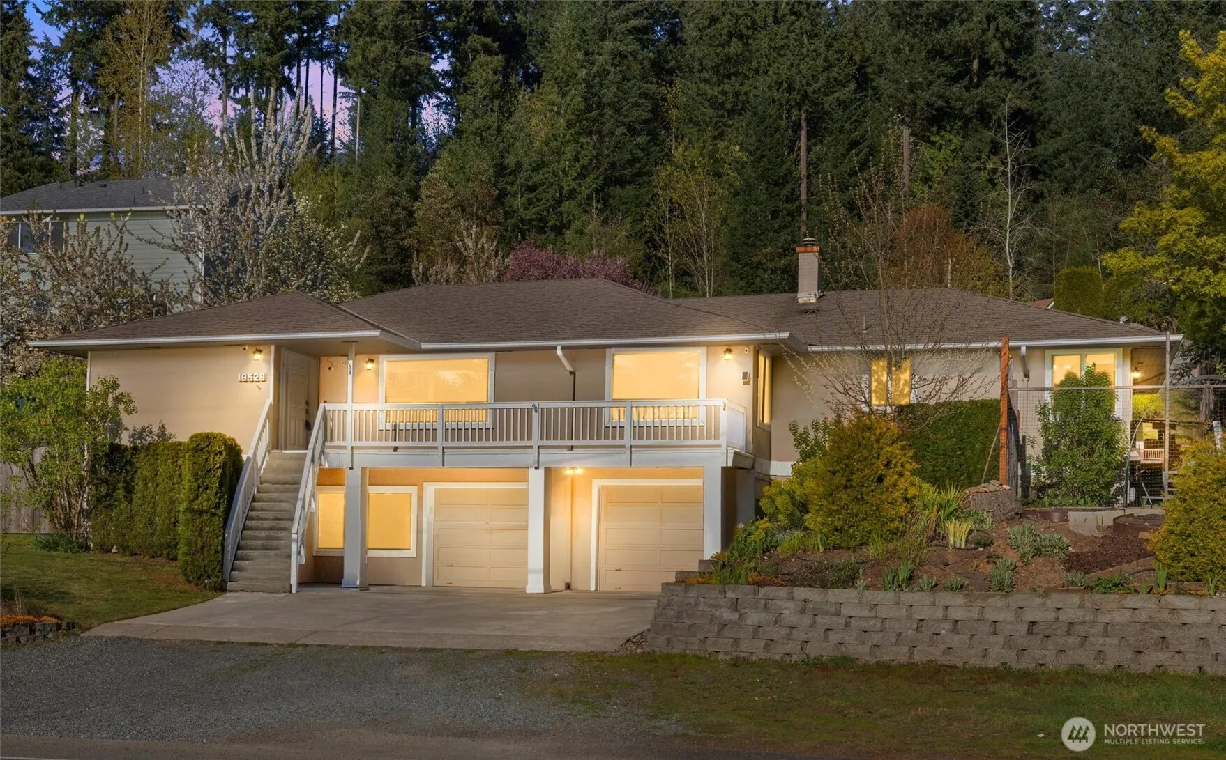 19529 Locust Way, Lynnwood