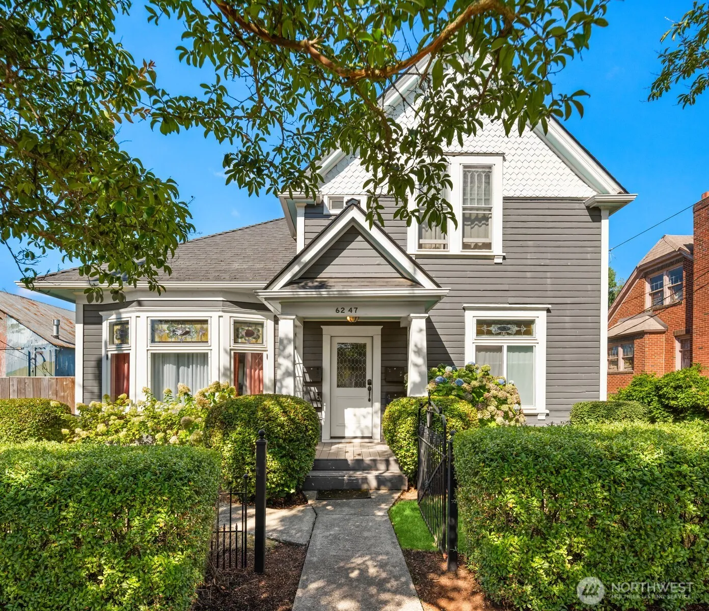 6247 Flora Avenue S, Seattle