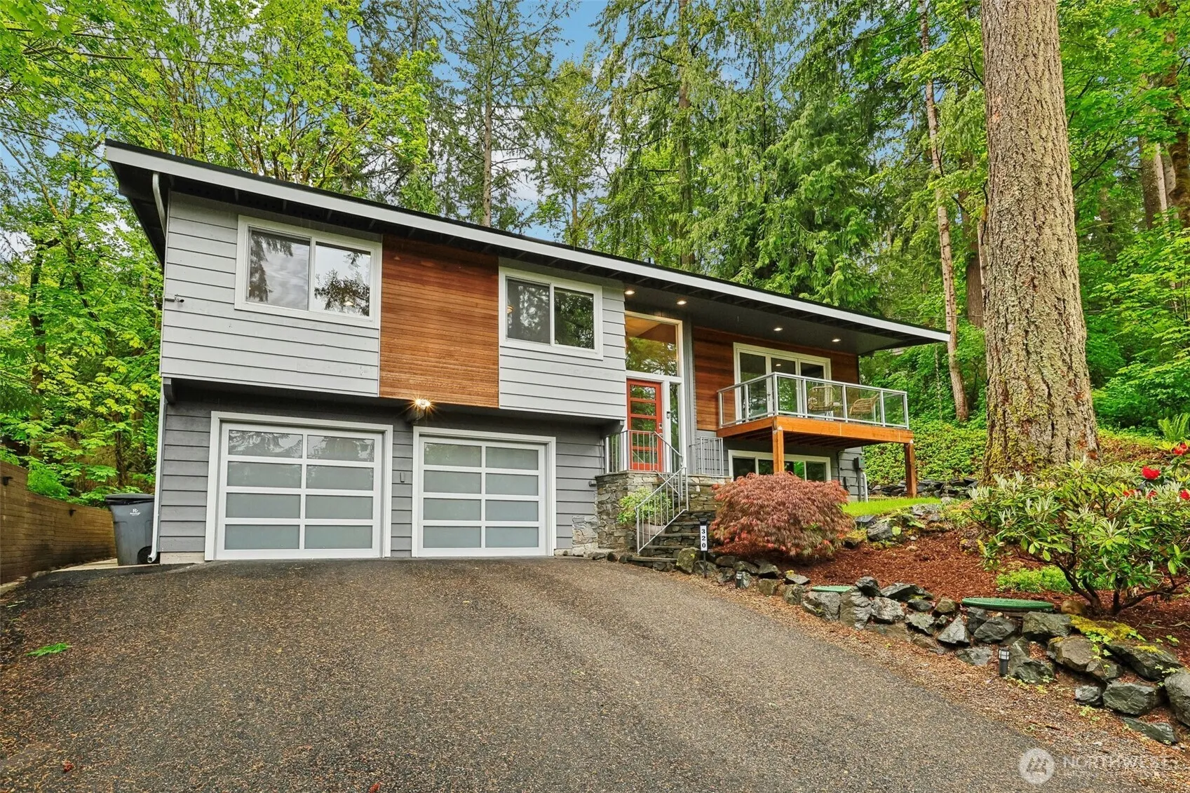 320 Sw Forest Drive, Issaquah