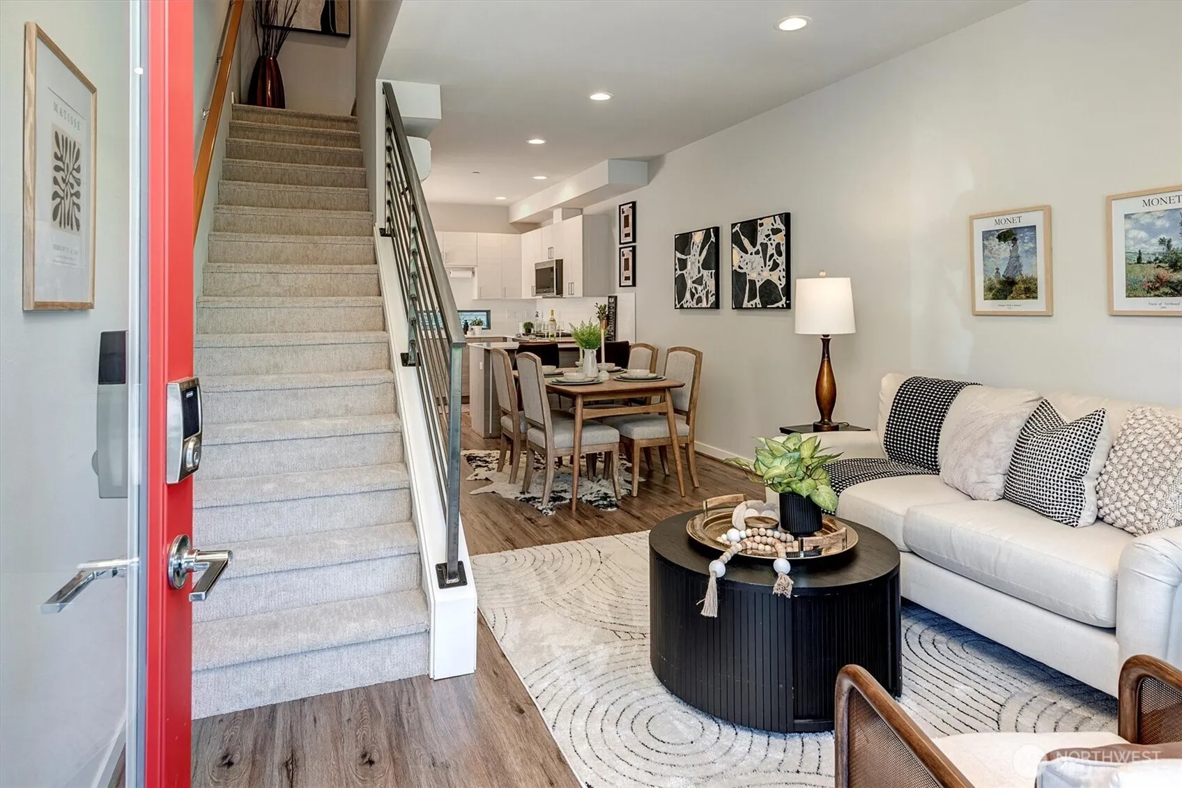 Property photo for 523 Nw 70th Street, Seattle photo 4