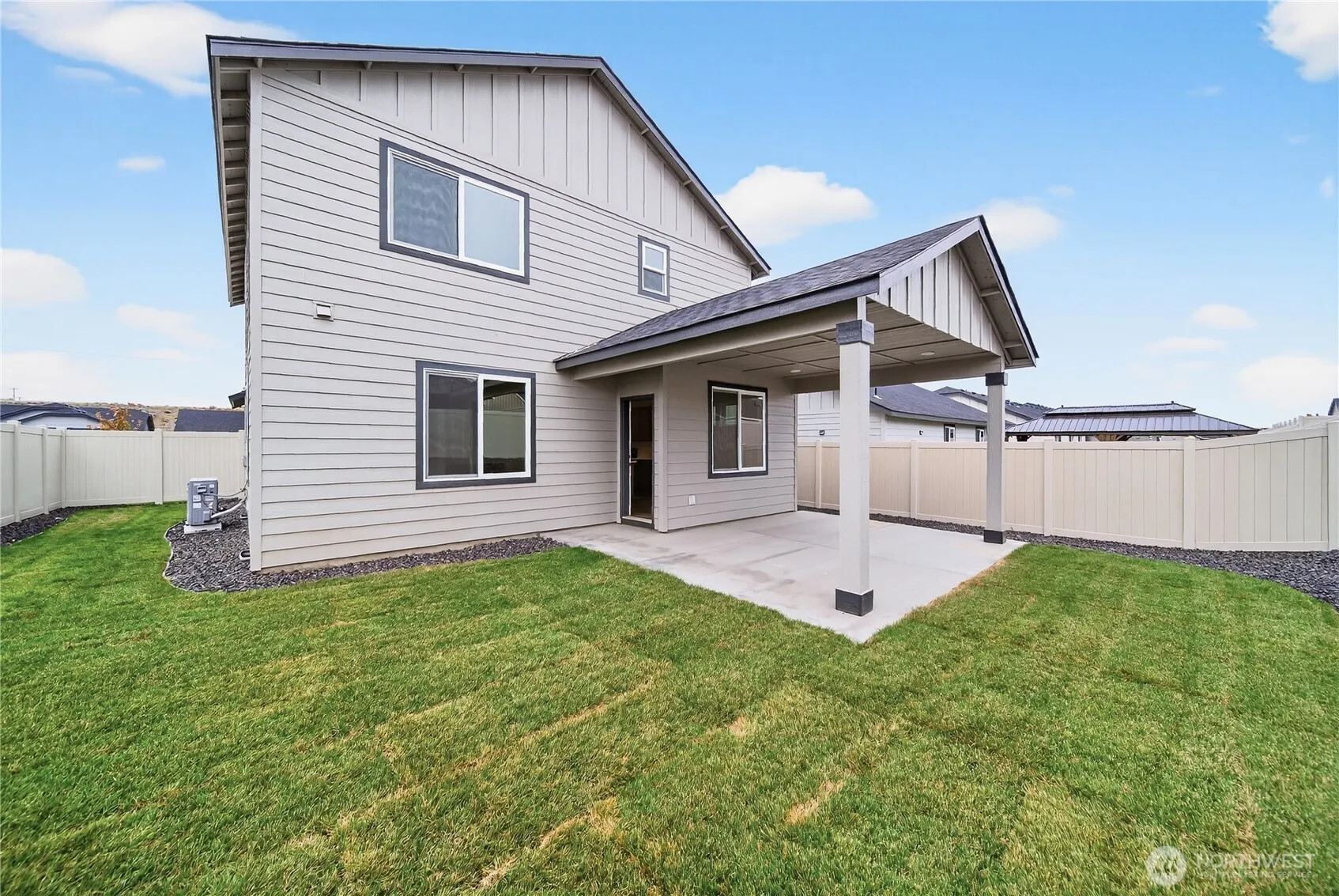 Property photo for 1903 Hickory Road, Moses Lake photo 5