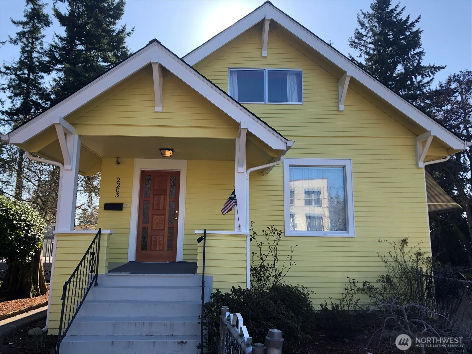 2203 Ne 10th Street, Renton