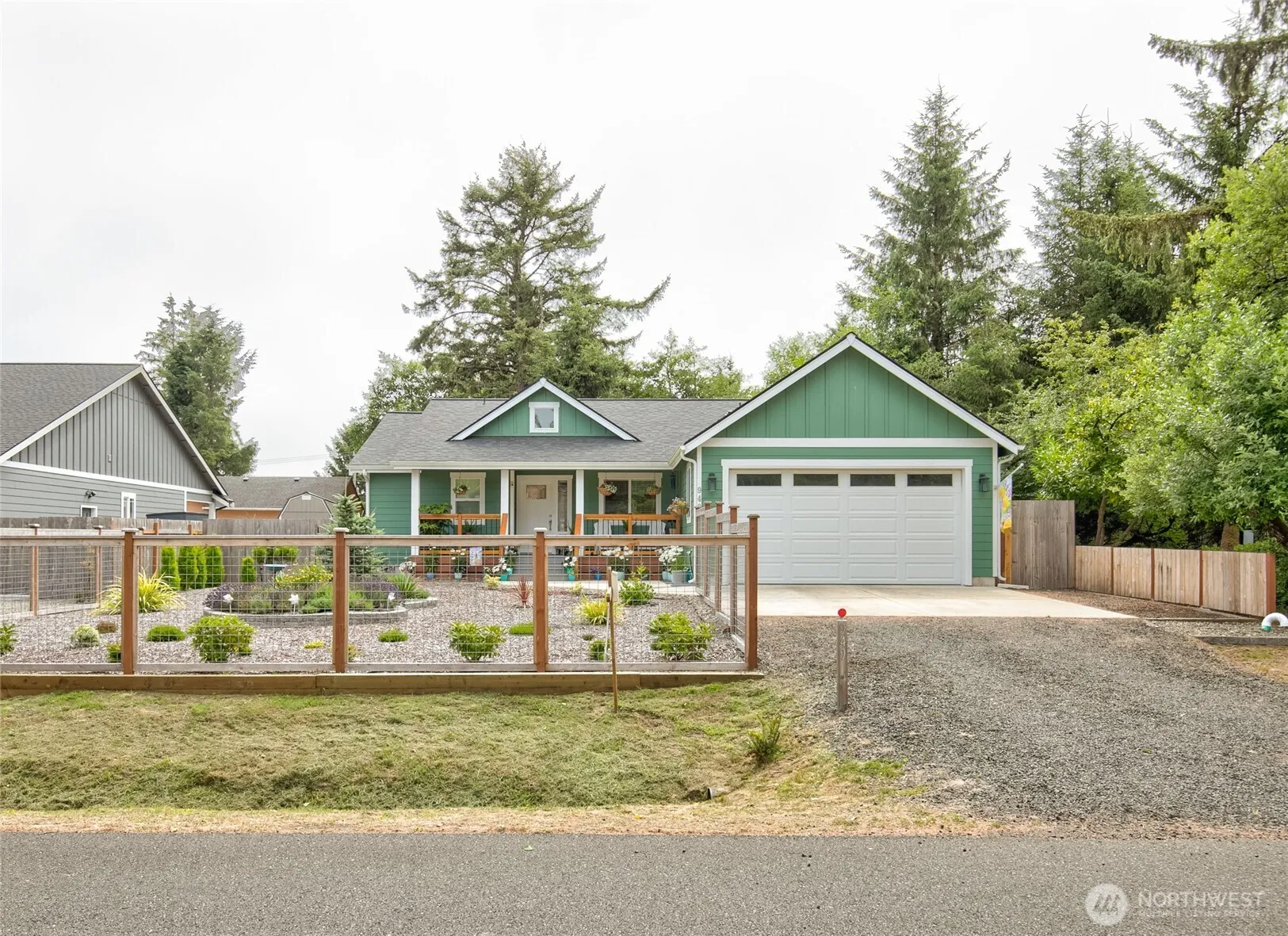 Property photo for 949 Falls Of Clyde Lp Se, Ocean Shores photo 3