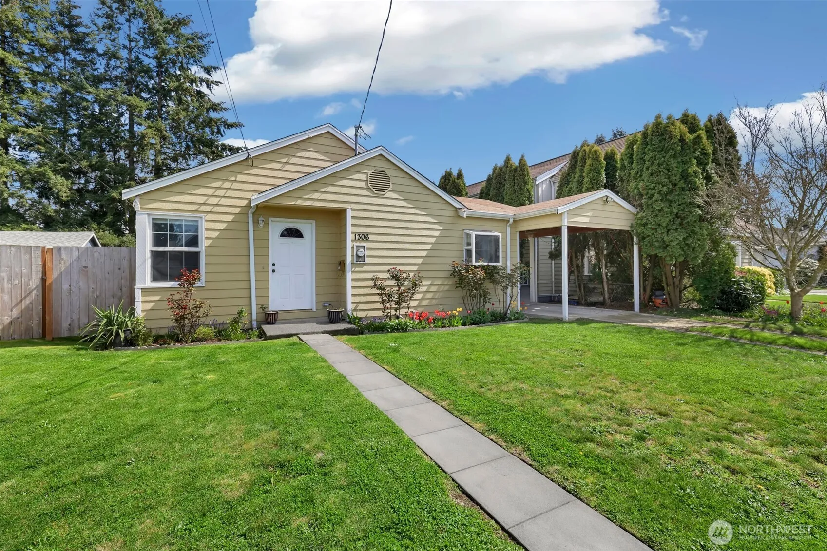 1306 H Street Se, Auburn