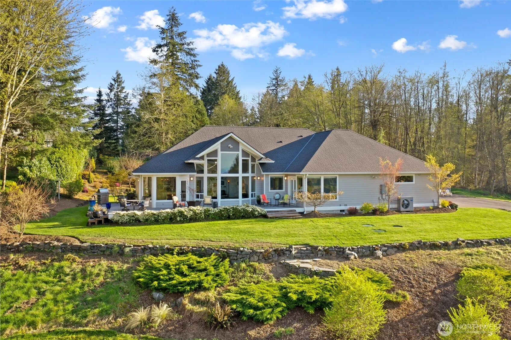 Property photo for 435 104th Lane Se, Olympia