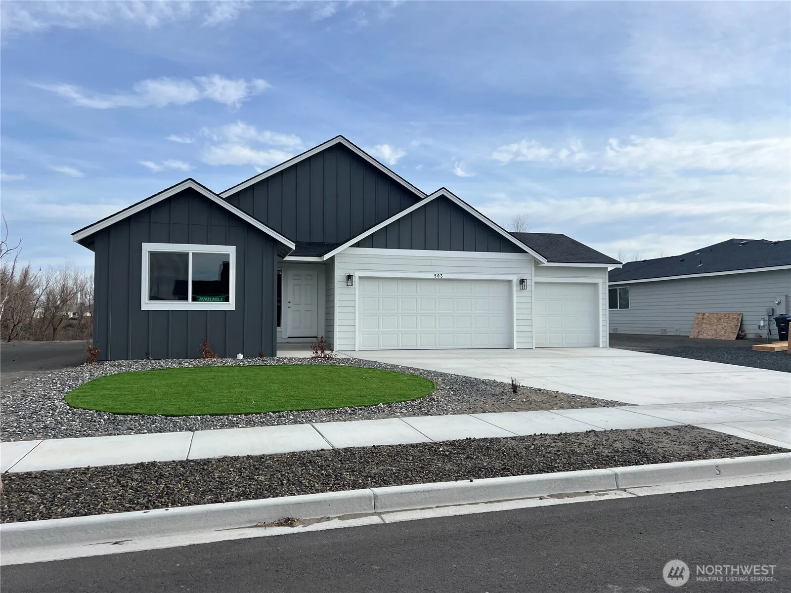 Property photo for 503 N Ruddy Street, Moses Lake photo 2
