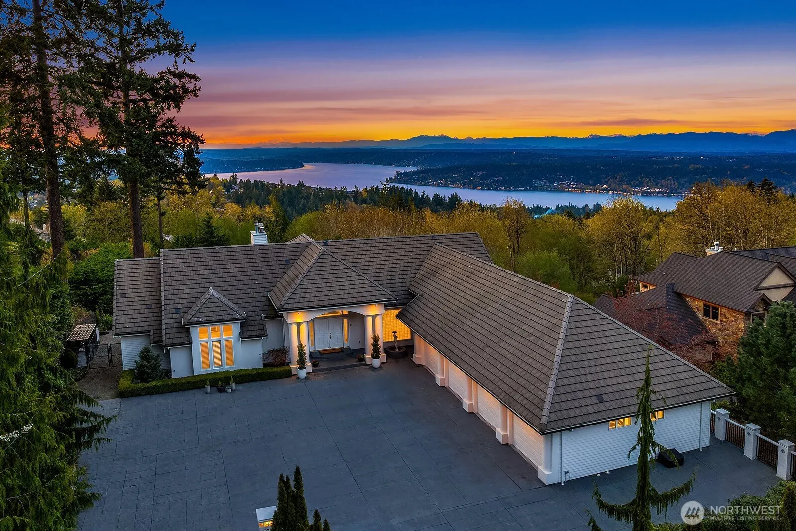5918 173rd Lane Se, Bellevue