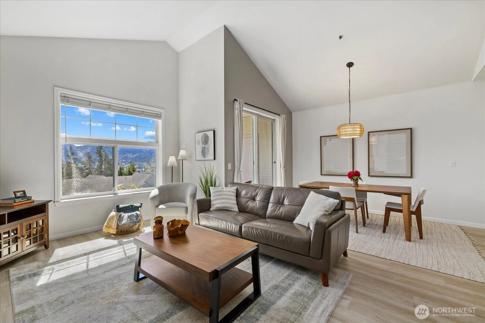 Property photo for 23420 Se Black Nugget Road #c301, Issaquah photo 2