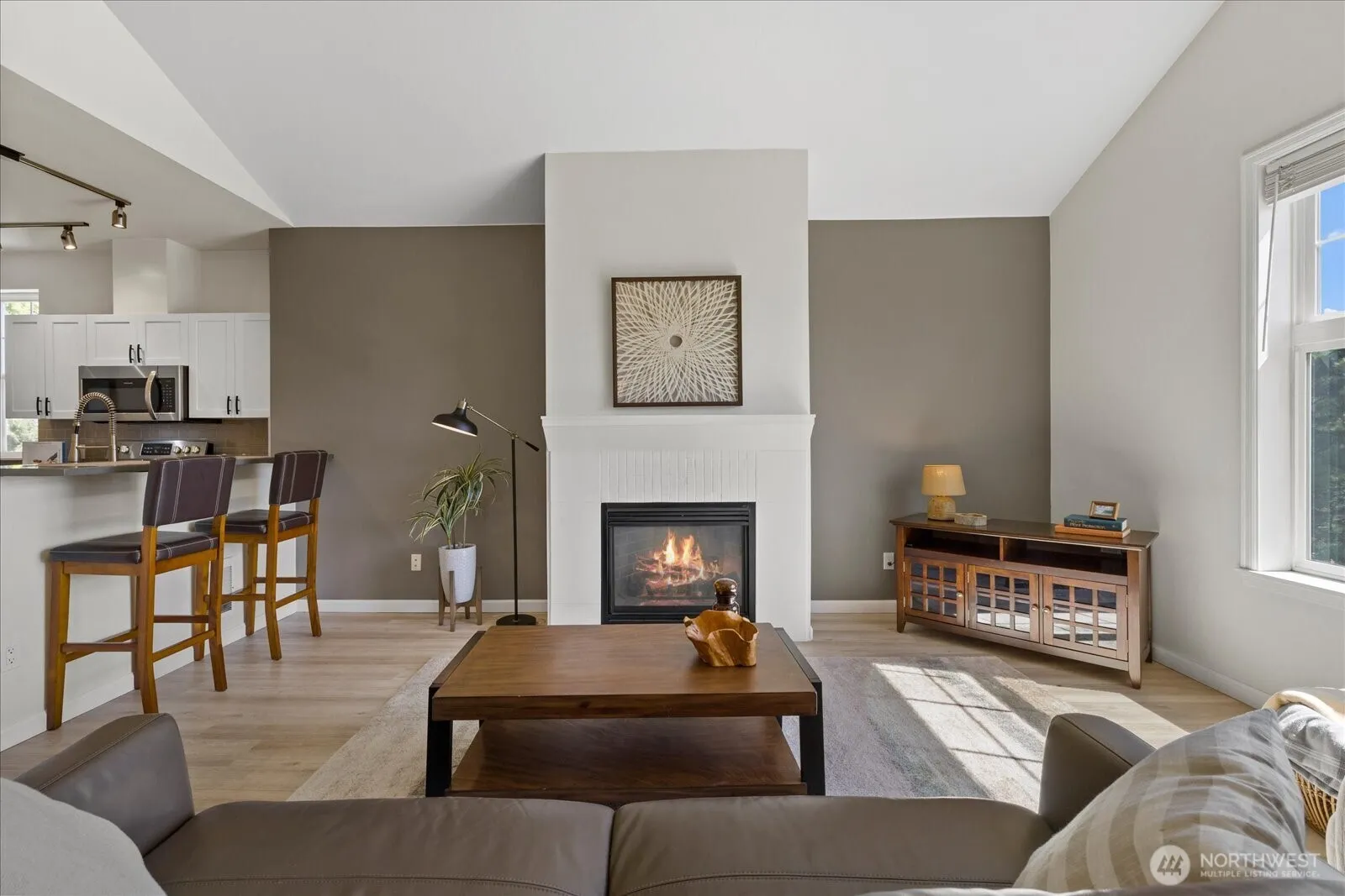 Property photo for 23420 Se Black Nugget Road #c301, Issaquah photo 3