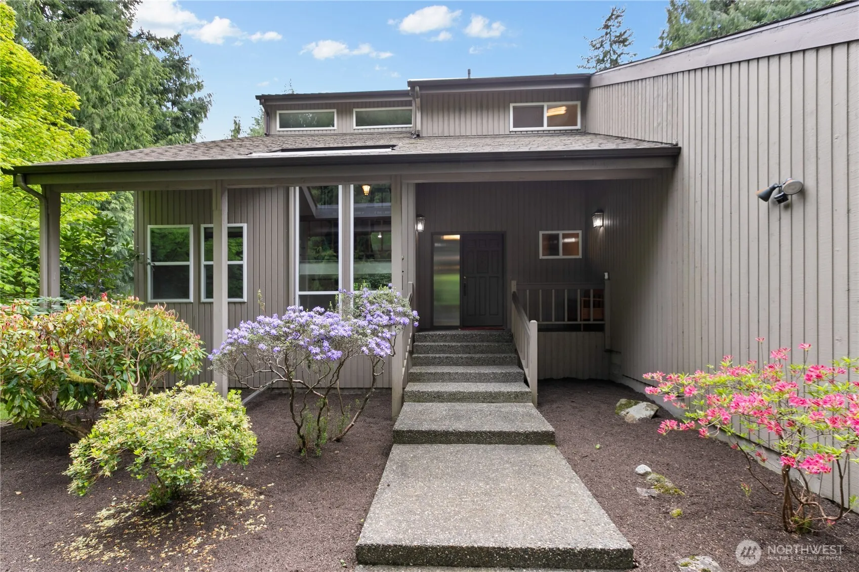 Property photo for 21521 47th Avenue Se, Bothell photo 3