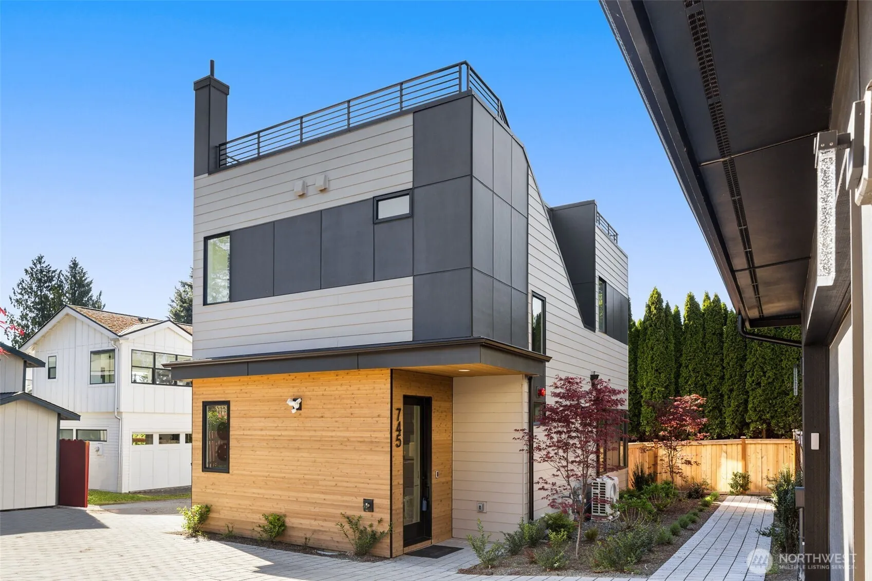 745 17th Avenue W, Kirkland